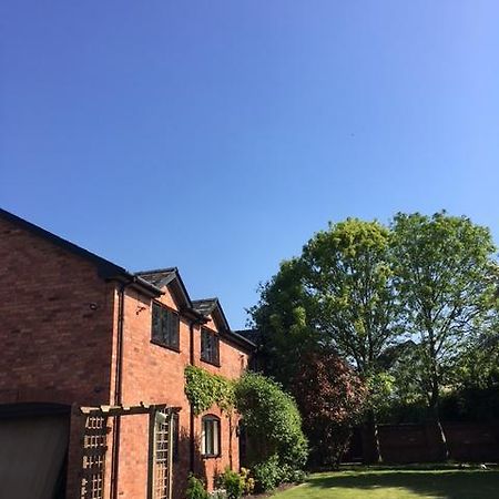Eccleshall Bed And Breakfast Екстериор снимка